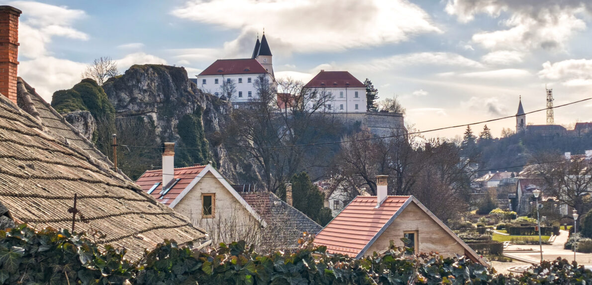 Páratlan panoráma a Veszprém Vár tövében