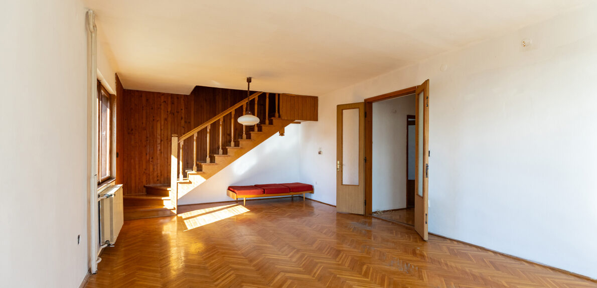 Panorámás családi ház – belvárostól 2 percre