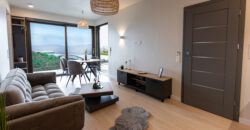 Panorámás Luxus Két Szinten Mámatetőn! Wellness, Medence, borospince és egy Független Apartman.