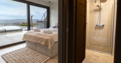 Panorámás Luxus Két Szinten Mámatetőn! Wellness, Medence, borospince és egy Független Apartman.