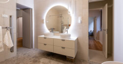 Panorámás Luxus Két Szinten Mámatetőn! Wellness, Medence, borospince és egy Független Apartman.