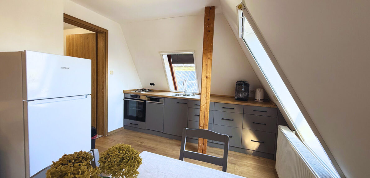 4 apartman egy villaházrészen belül