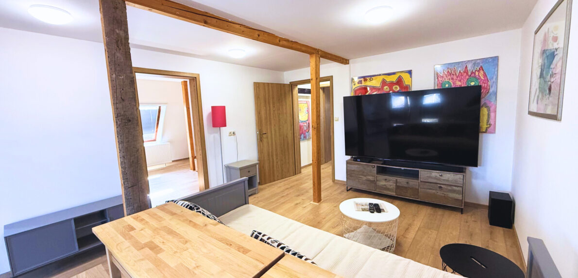 4 apartman egy villaházrészen belül