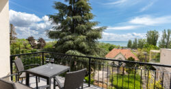 Eladó panorámás apartmanház Balatonalmádiban