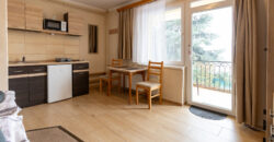 Eladó panorámás apartmanház Balatonalmádiban