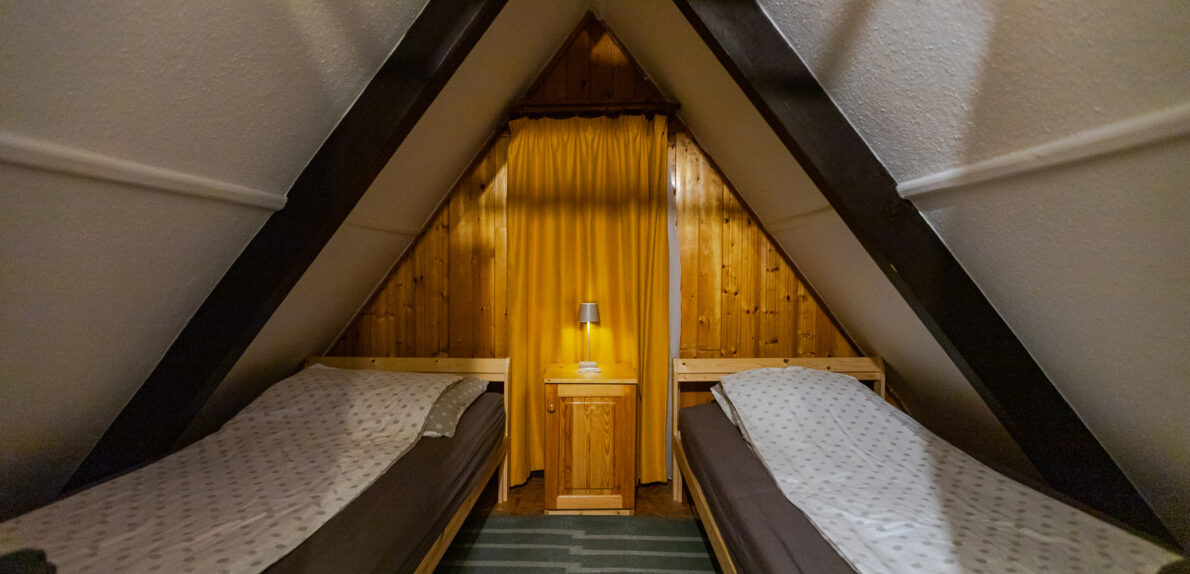 BALATONFŰZFŐN 4 ÉVSZAKOS WELLNESS FAHÁZ