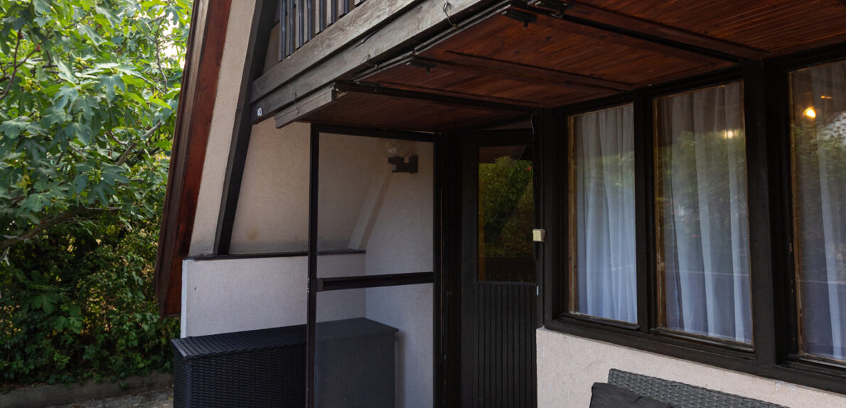 BALATONFŰZFŐN 4 ÉVSZAKOS WELLNESS FAHÁZ